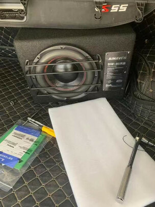 车载低音炮音响