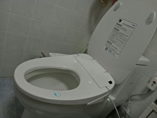 智能马桶盖|[用户爆料]震撼了！海尔卫玺智能马桶盖怎么样?用后一周说内幕实情