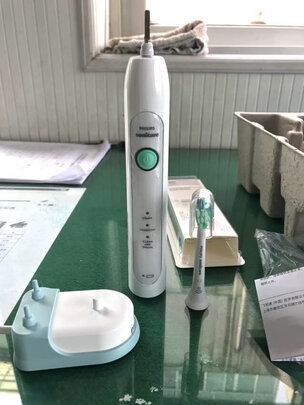 电动牙刷好处知多少？牙刷干净而且还不损伤牙齿