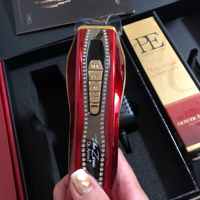 dr.arrivothe|【电商快报】Dr.Arrivo the zeus宙斯美容仪没有一点用？看用后姐妹反馈?