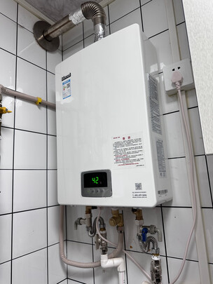 燃气热水器