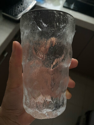 玻璃杯