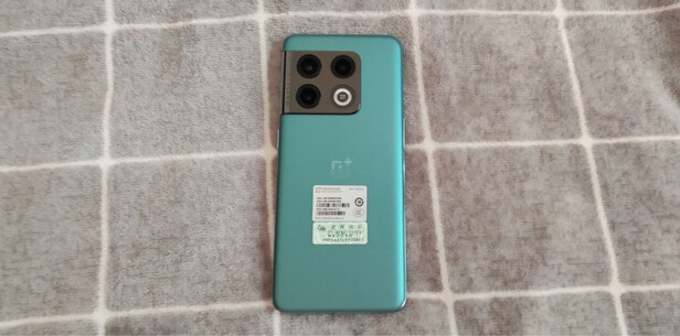 一加10 Pro是哪里生产的,值吗