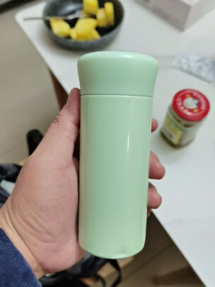 保温杯