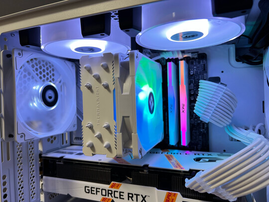 %title插图%num 航嘉(Huntkey) 金牌750W MVP K750电源(80PLUS金牌全模/全电压/RTX2080Ti /三年质保)