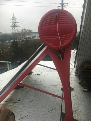太阳能热水器|【今日头条】太阳雨和四季沐歌哪个质量好？太阳能热水器推荐下