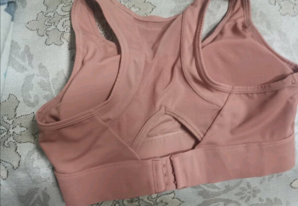 瑜伽服内衣