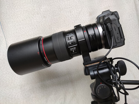 %title插图%num 佳能(Canon)EOS RP 全画幅微单数码相机 单机身( 约2620万像素/轻巧便携)