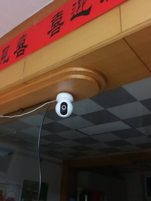 监控摄像