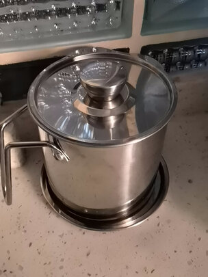 三,维艾滤油壶不锈钢油壶网友对比评测