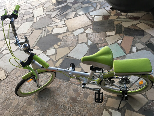 折叠自行车
