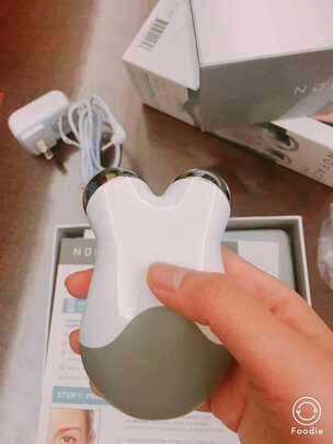 NufaceMini(银灰)美容仪|看完不迷路：NuFACE美容仪到到底是好还是差?用后一周讲体验真相？