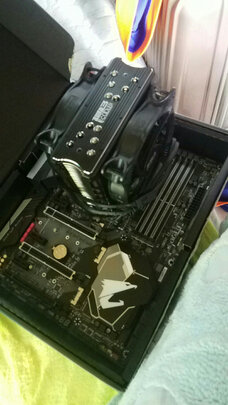 超频三（PCCOOLER）东海争霸 CPU散热器 （6热管/支持2011/1200/PWMRGB/镀镍散热鳍片/12cm风扇/7种颜色）