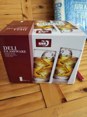 玻璃杯