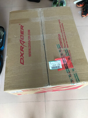 電腦椅|看完不迷路：迪銳克斯F01電腦椅到底是好還是差?用后講體驗真相？