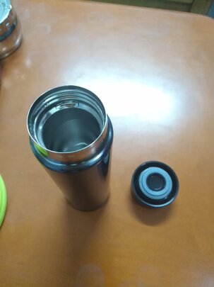 保温杯
