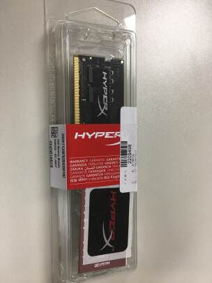 金士顿HX424S14IB/8对比三星DDR4 8GB 笔记本内存到底有区别没有？哪款散热更加好，哪个反应灵敏？