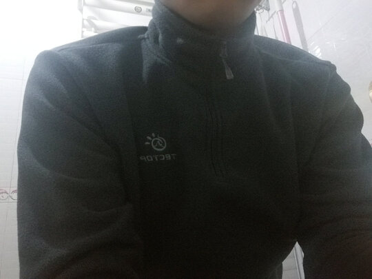 抓绒衣