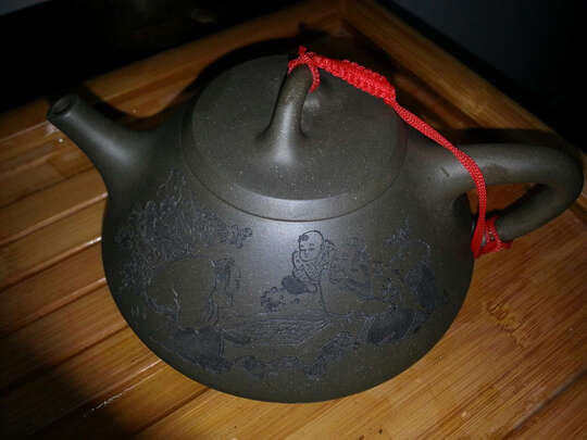藏壶天下紫砂壶一个月后开始后悔了诉说原因