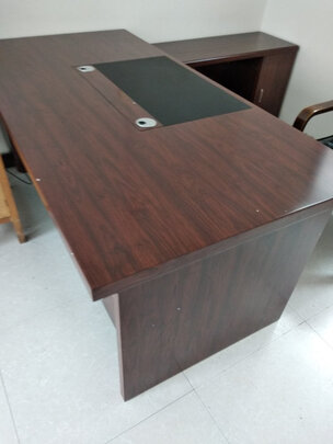 办公桌|金海马班台办公桌怎么样？亲身体验告知你实情！