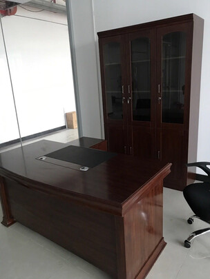 办公桌|金海马班台办公桌怎么样？内幕使用评测揭秘