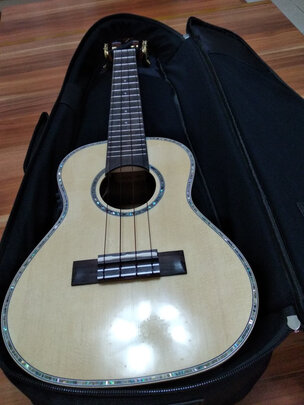 一,tom尤克里里怎么样?