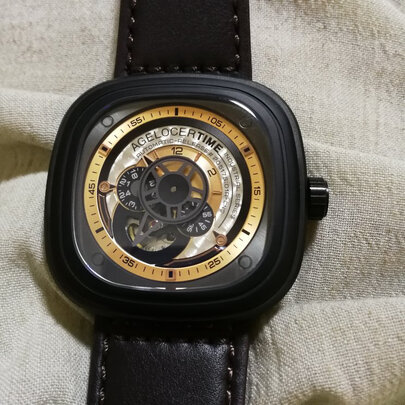 手表|【电商快报】艾戈勒大爆炸手表属于什么档次？送男朋友如何？