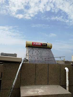 太阳能热水器|用户揭秘太阳雨Q-B-J-1-*/*/0.05太阳能热水器好吗,入手解密评测真相