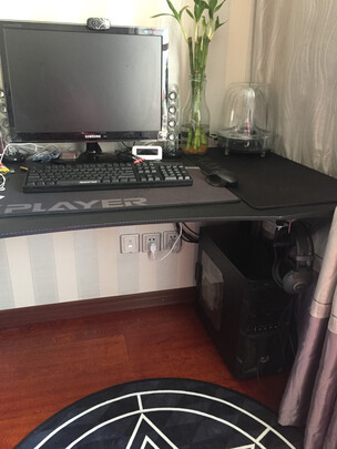 阿卡丁电竞桌椅怎么样讲真的值得入手吗?