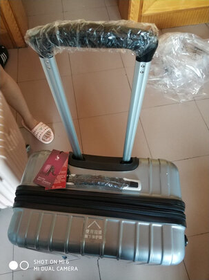 拉杆箱|爱华仕拉杆箱到底怎么样，参数如何！