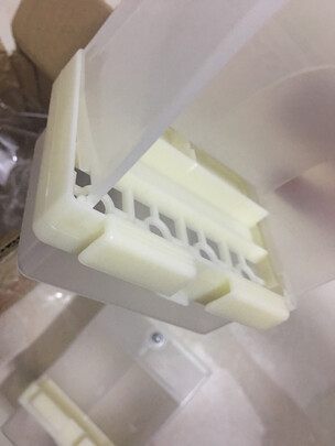 自动喂食器