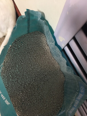 膨润土猫砂