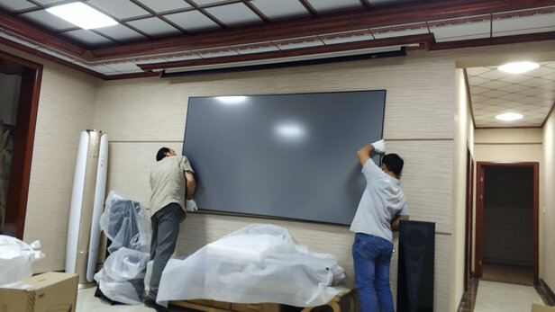 坚果投影幕布质量怎么样上手一周告诉大家真相？