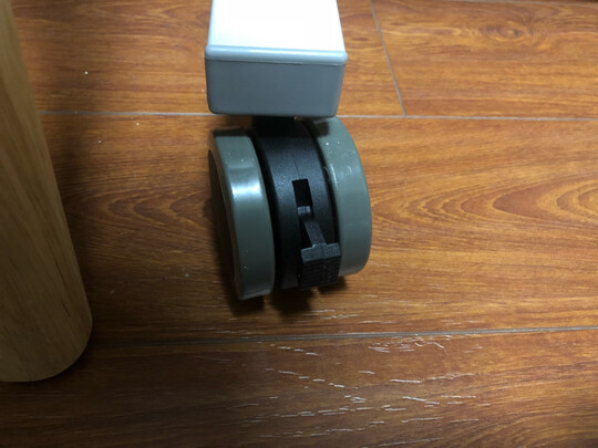 宜客乐思升降桌怎么样听说质量很差属实吗