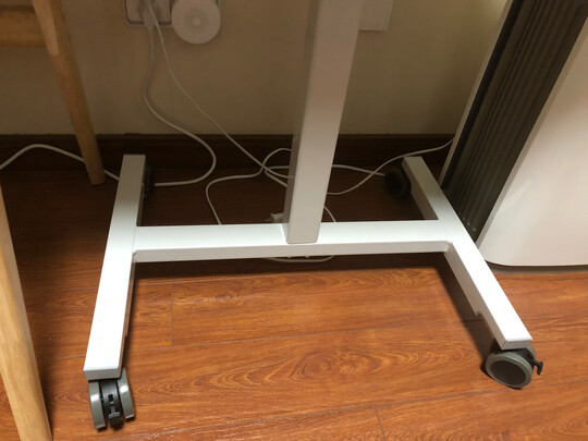 宜客乐思升降桌怎么样听说质量很差属实吗