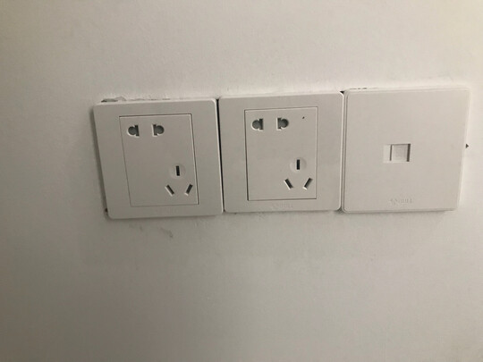 一:选购公牛g12z227墙壁插座建议