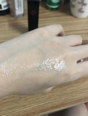 美颈霜