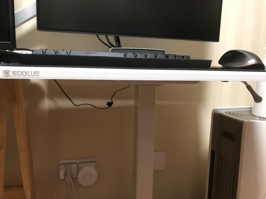 宜客乐思升降桌怎么样听说质量很差属实吗