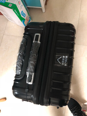 拉杆箱|爱华仕拉杆箱到底怎么样，参数如何！