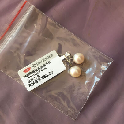 珍珠耳钉