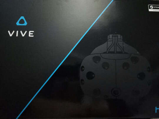 HTC VIVE CE 智能VR眼镜怎么样上手两小时后悔了是吗