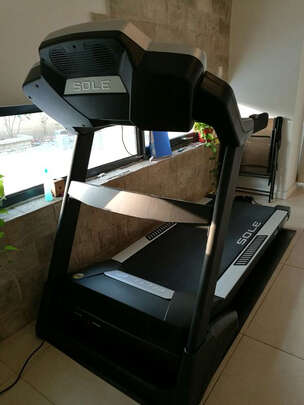 跑步机|报价参数速尔SOLE跑步机TT8L怎么样?用后三天开始失望了?