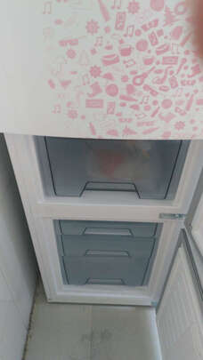 冰箱|美的和美菱冰箱哪个质量好怎么样上手一周说讲感受