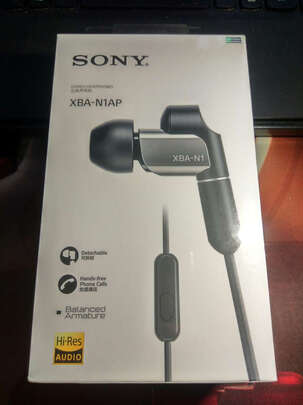 索尼（SONY）XBA-N1AP Hi-Res混合驱动立体声耳机/耳麦 支持iPhone（黑色）