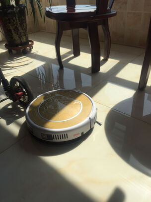 使用评测科沃斯地宝魔镜S Pro扫地机器人怎么样?到底值不值得入手