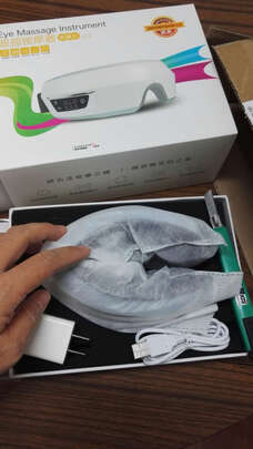 喷说:诺泰眼部按摩仪怎么样用后有效果没有？