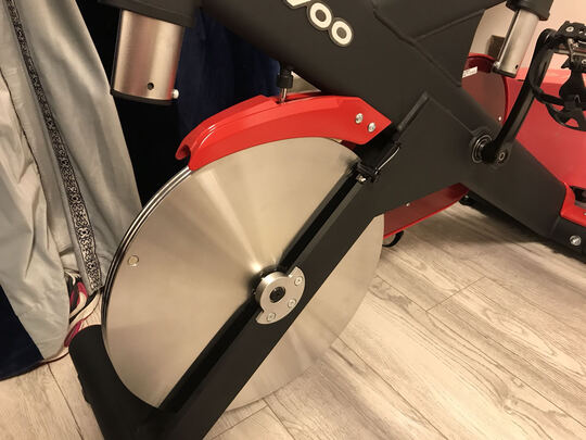 岱宇（DYACO）豪华动感单车【整机原装进口】家用商用健身车SS700 22KG飞轮/皮带传动/紧急制动按钮