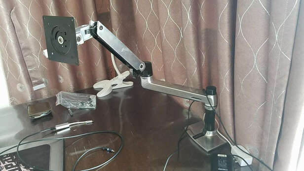 显示器支架
