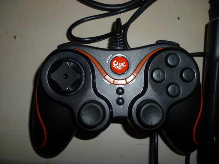 北通 北通战戟2 北通(betop)战.网友讨论 还不错了,颜色比我想.