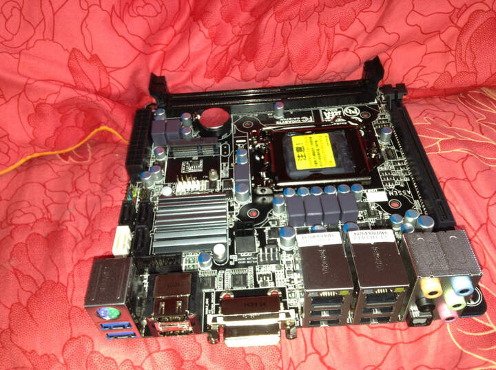 gigabyte 技嘉ga-b75n 台式机主板 mini-itx/双网卡/mini pci-e/usb3.